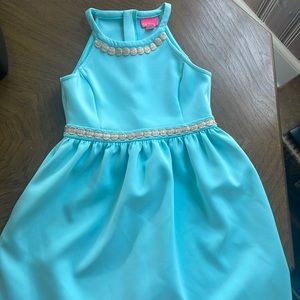 large size 8-10 Lilly Pulitzer worn twice by twin sisters.